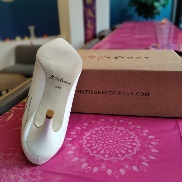 Matisse Marcel Cowboy Mules BNIB - Picture 3 of 9